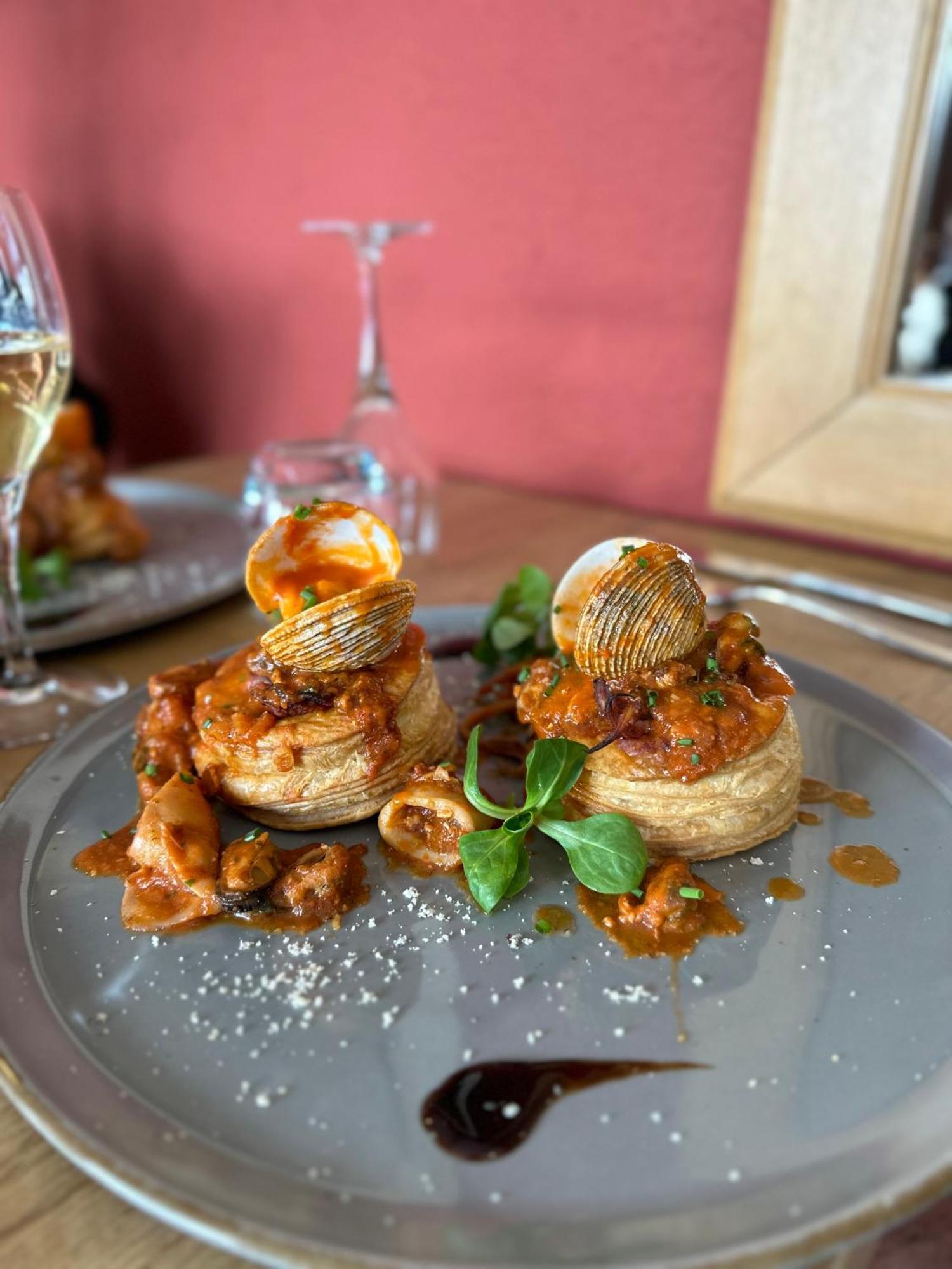 Hotel Restaurant L'Europe Saint-Florent  Ngoại thất bức ảnh